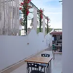 فندق Cozy Veranda Kristian - Free Parking كساميل
