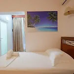 Cozy Veranda Kristian - Free Parking فندق