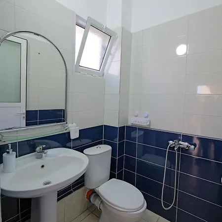 Hotel Cozy Veranda Kristian - Free Parking