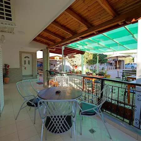 Hotel Cozy Veranda Kristian - Free Parking Ksamil