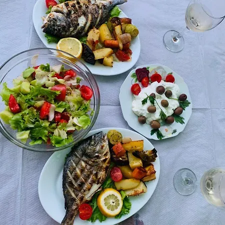 Hotel Cozy Veranda Kristian - Free Parking Ksamil