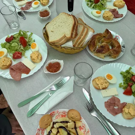 Cozy Veranda Kristian - Free Parking Hotel Ksamil