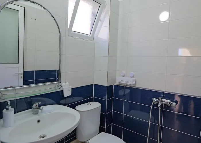 Hotel Cozy Veranda Kristian - Free Parking