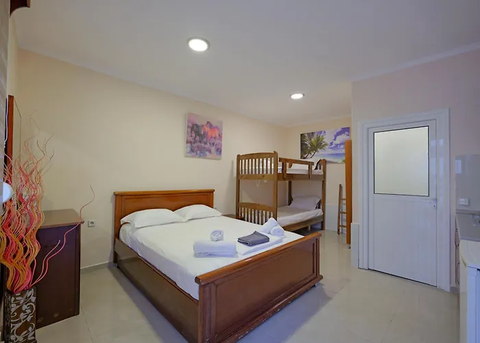 Cozy Veranda Kristian - Free Parking