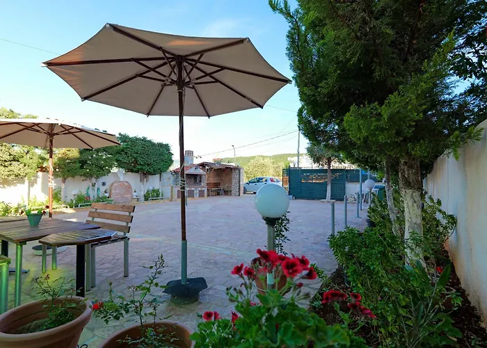 Cozy Veranda Kristian - Free Parking Hotel Ksamil