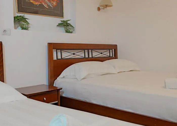 Hotel Cozy Veranda Kristian - Free Parking Ksamil