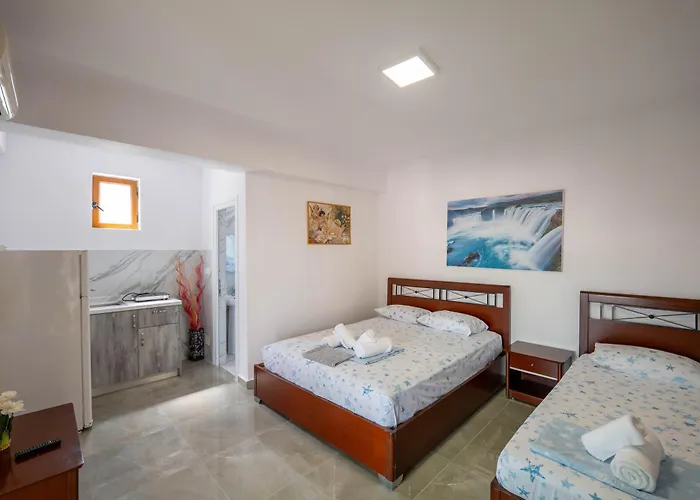 Hotel Cozy Veranda Kristian - Free Parking *