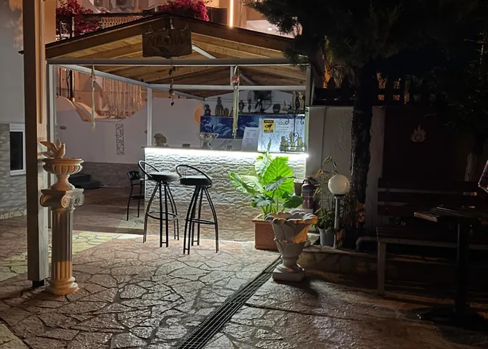 Hotel Cozy Veranda Kristian - Free Parking *