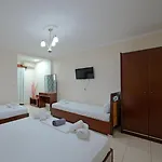Cozy Veranda Kristian - Free Parking Hotel *