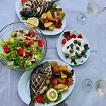 Hotel Cozy Veranda Kristian - Free Parking Ksamil