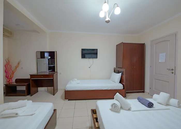 Cozy Veranda Kristian - Free Parking Hotel